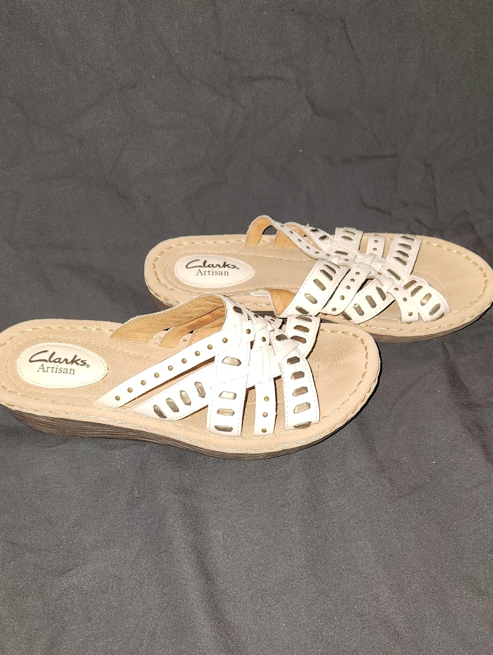 Clarks White Leather Cutout Slide Sandals with Stud Accents